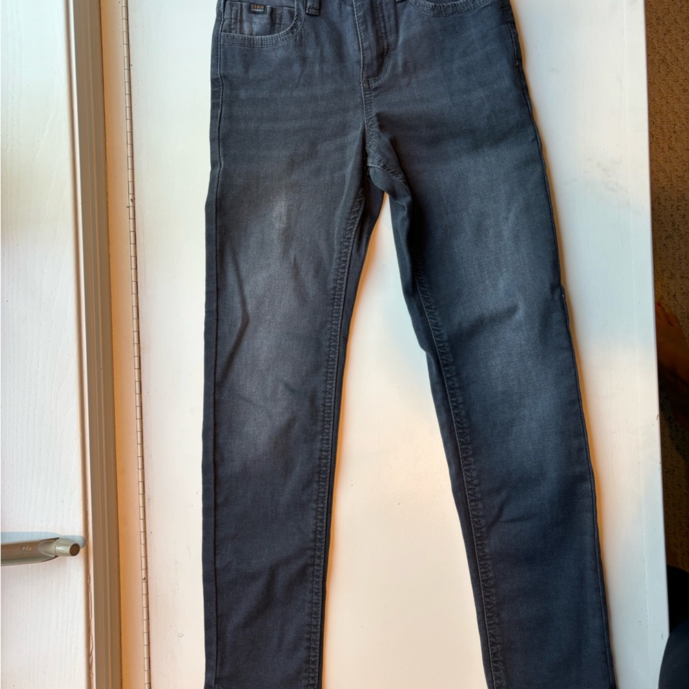 Never worn Mayoral size 7 gray jeans